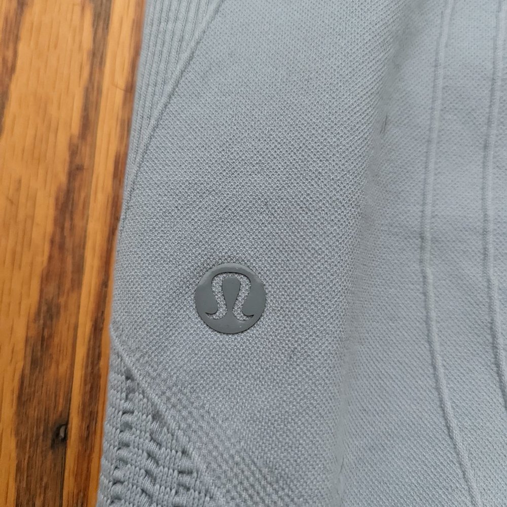 Lululemon cropped tights